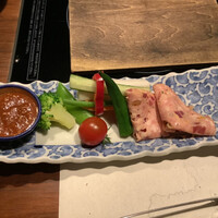 飛騨牛一頭家 馬喰一代 銀座 - 炭火焼きランチ　サラダ
