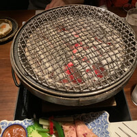 飛騨牛一頭家 馬喰一代 銀座 - 炭火焼き