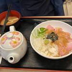 Yotsuya Uoichi Shouten - 鯛茶漬け　¥1,080