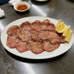 Yakiniku Eiyourou - 上タン塩