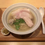 ラーメン 普通 - 貝出汁塩ラーメン