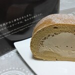 Patisserie Mon cher  - 分厚くカットして　いただきま～す♪