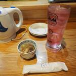 卓 - 付け出し、シソチューハイ