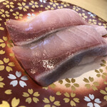 回転すしまんまん - 桜華ぶり　トロっトロ