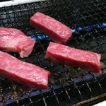 極肉　かわの - ロース網焼き時