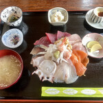 Oshokujidokoro Umaiya - 海鮮丼