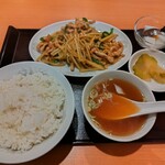 Honkon Rou - 青椒肉絲定食