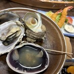 ニューうず潮 - 晩飯、大アサリ食べちゃった