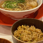 丸高中華そば神戸二宮 県庁前店 - 