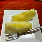 灼味噌らーめん 八堂八 - りんご