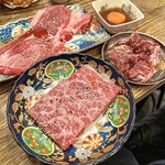 Yakiniku Taishuusakaba Shin Nikuyakiya - 