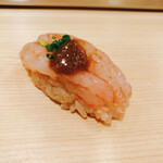 おけい鮨 - 甘海老の特製エビ味噌添え
