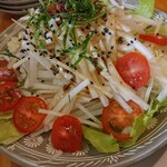 なべ勝 - 大根サラダ