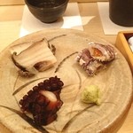 鮨 さいとう - つまみ三種、今月も絶好調のさいとうさん