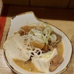 晩杯屋 - 煮込み