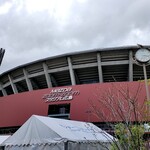 Matsu Dazumuzu Musutajiamu Hiroshima - 球場正面