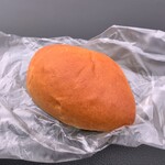 SWD'S CRAFT BAKERY - クリームパン。280円