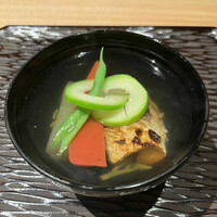 五本木 響 - 