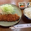 和幸 - 料理写真:とんかつ定食830円