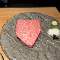 和牛とタン 焼肉 とみ 新橋本店 - 
