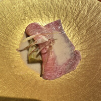 和牛とタン 焼肉 とみ 新橋本店 - 