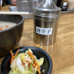 十八番 - 漬物もなかなかいけます