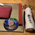 照寿司 - おしぼりと箸