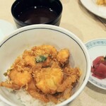 天ぷら新宿つな八 - ラストのかき揚げ丼