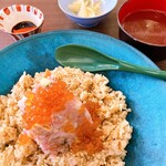 Hokkaidou Kaisen Ichiba Gangan - 味噌汁付き