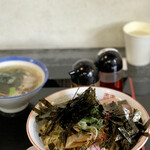 らー麺　Do・Ni・Bo - 煮干し油そば680円