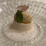 四間道レストランMATSUURA - デザートは桜の香り