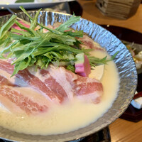 弁慶 - 能登豚の味噌豆乳鍋