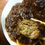 大金 - ハンバーグはふんわりではなく結構ギッシリ！