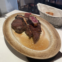 ウルフギャング・ステーキハウス シグニチャー - 