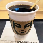 Starbucks Coffee - ドリップコーヒートール355円 シュガードーナツ232円