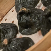 銀座ブルーリリー ステーキ＆チャイニーズレストラン - 