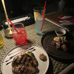 RED ROOM rooftop & grill - 