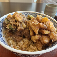 天ぷらふく西 禅と匠 - ランチかき揚げ丼。具がすごい。厚みがすごい。