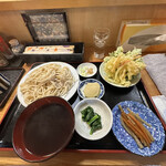 田舎うどんかあちゃん - 料理写真: