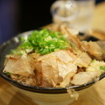 うどん 丸香 - 冷や肉うどん