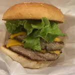 FRESHNESS BURGER - 