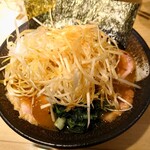 麺家 燻 - チャーシューメン大盛＋和風ネギ