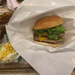 FRESHNESS BURGER - 