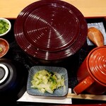 Unagi No Yosuke - 特上ひつまぶし(通常2300円を、割引券を使い2000円税込でいただきますた)