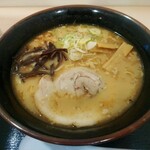 安達太良サービスエリア(上り線) フードコート - あだたら節系ラーメン