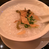 廣東料理 民生 ヒルトンプラザウエスト店 - 中華粥