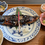 つきじ飛賀屋 - 焼きトロさば定食
            まぐろ山かけ