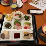 旬彩料理 澤家 - 料理写真:彩膳茶碗蒸し付①