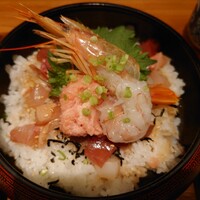 魚とおばんざい 泉士 - 海鮮桶盛りひつまぶし