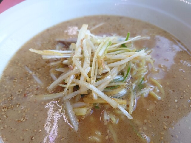 ラーメンショップ弘前 - 新里（ラーメン）の写真